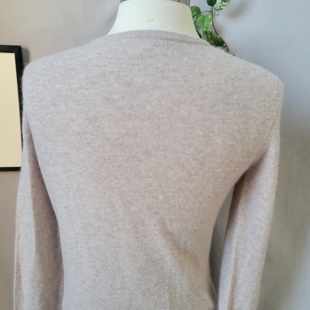 Garnet Hill Essential Cashmere Retro Cardigan Sweater Oatmeal Heather XS - Picture 8 of 14